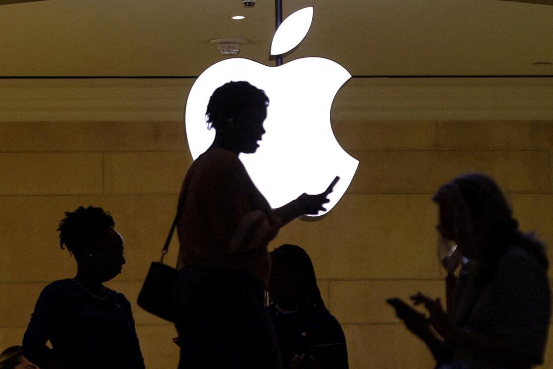 EU Commission Finds US Tech Giants Violating Regulatory Compliance