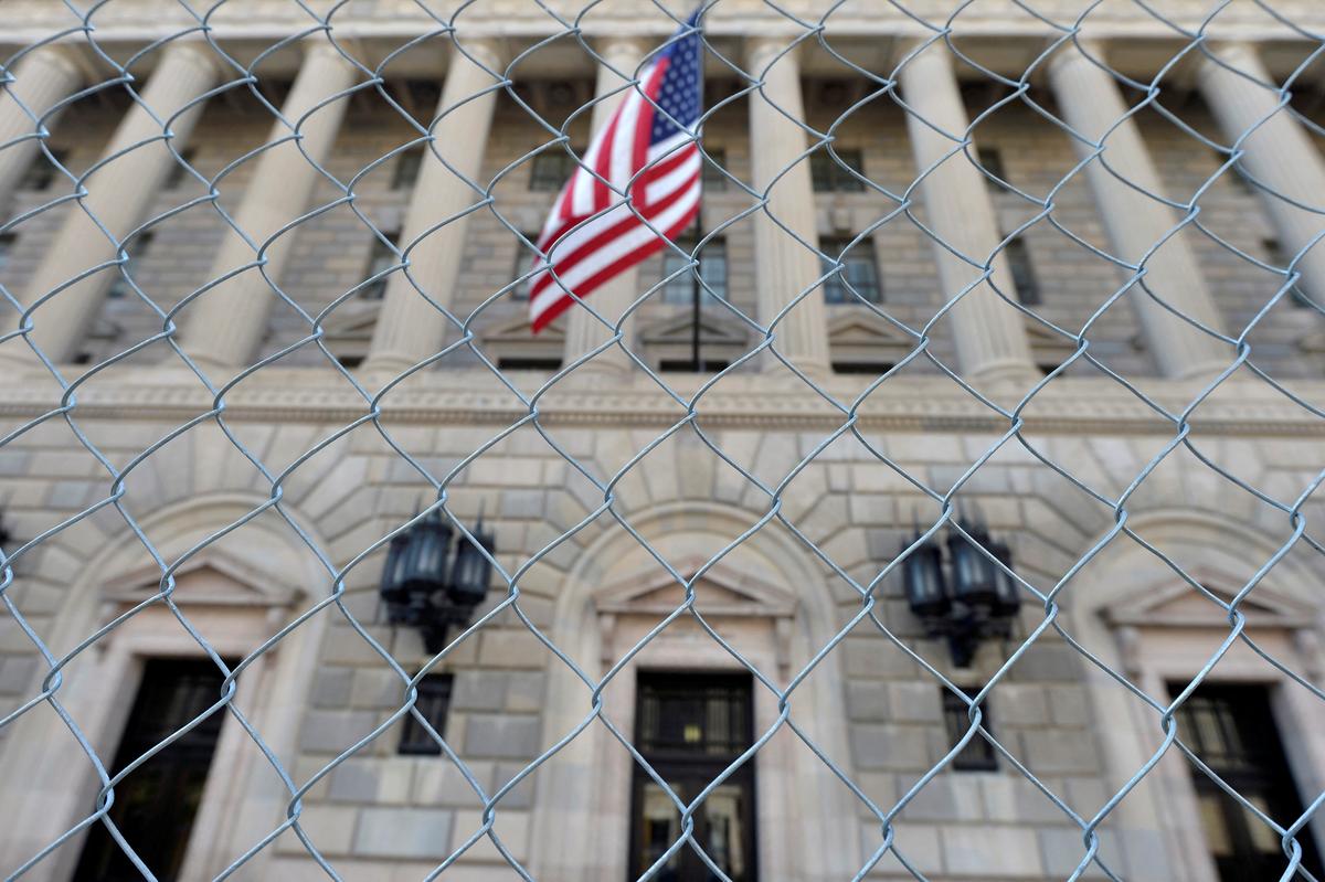 Big Fines Coming for US Export Violations, Says Ex-commerce Official, as China Sales Probed
