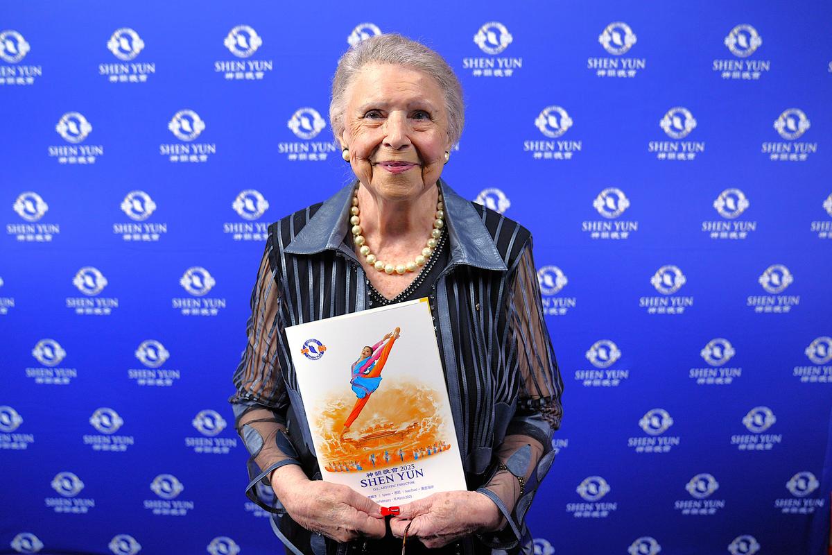 Australian Billionaire Says She Is ‘Spellbound by the Beauty’ of Shen Yun