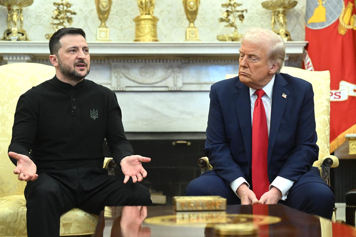 U.S. President Donald Trump and Ukraine's President Volodymyr Zelenskyy (L) meet in the Oval Office of the White House in Washington on Feb. 28, 2025. (Saul Loeb/AFP via Getty Images)