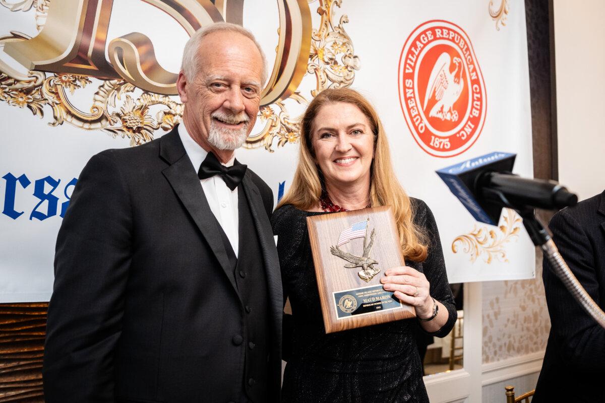 Maud Maron (R), former Democrat running as a Republican in the 2025 Manhattan District Attorney race, receives the Republican Woman of the Year Award at the Queens Village Republican Club’s 150th Anniversary Lincoln Dinner in Queens Village, N.Y., on March 2, 2025. (Samira Bouaou/The Epoch Times)