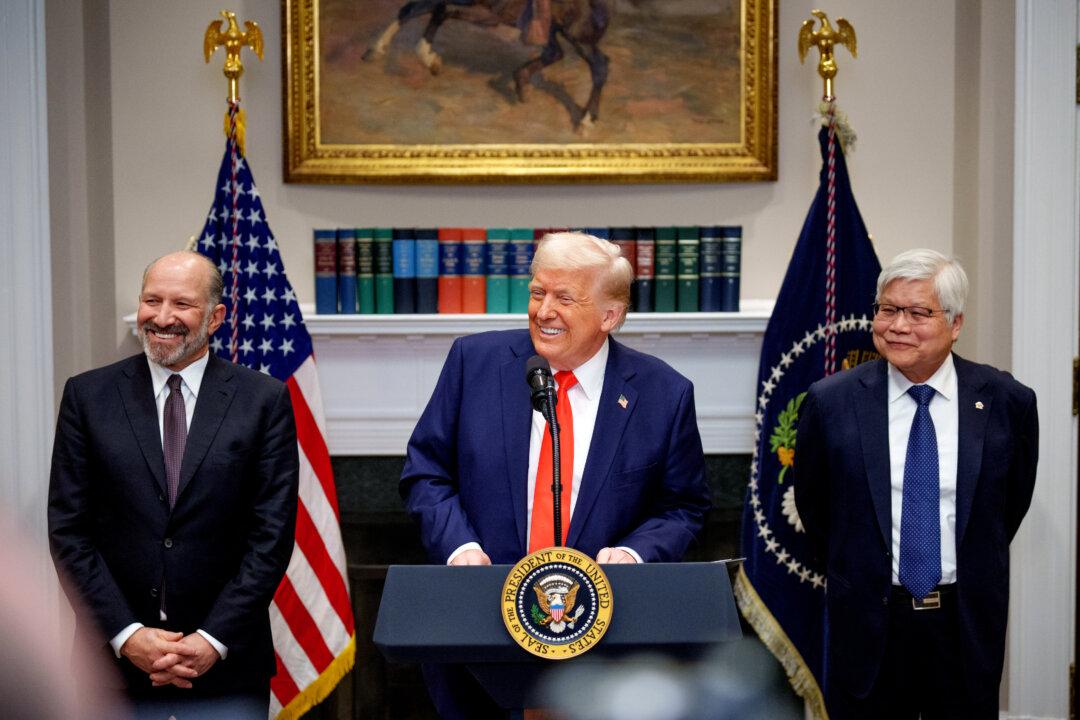 Trump Expands US–Taiwan Engagement as China Increases Pressure