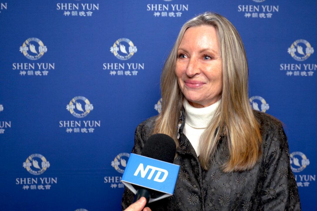 Shen Yun’s Message Is ‘Inspiring,’ Says Patron