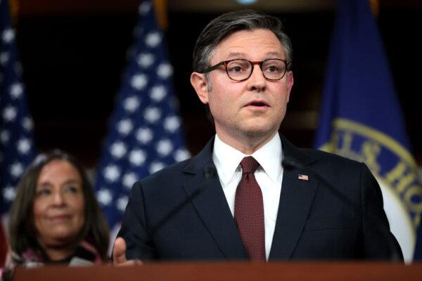 Speaker Johnson Says He Has Trump’s Backing on Proxy Voting for Members Who Are New Parents