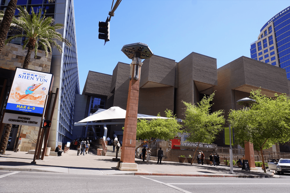 Shen Yun Is ‘Very Enlightening,’ Say Phoenix Theatergoers