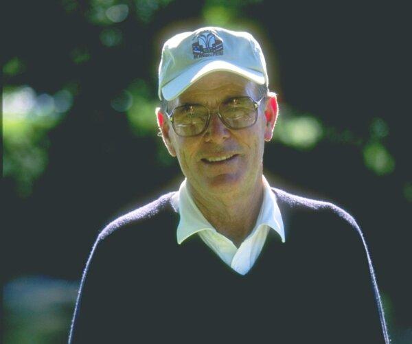 Pete Dye watches at the Anderson Consulting World Championships held in Caller, Wisconsin on July 29, 1997 (Craig Jones/All Sports)
