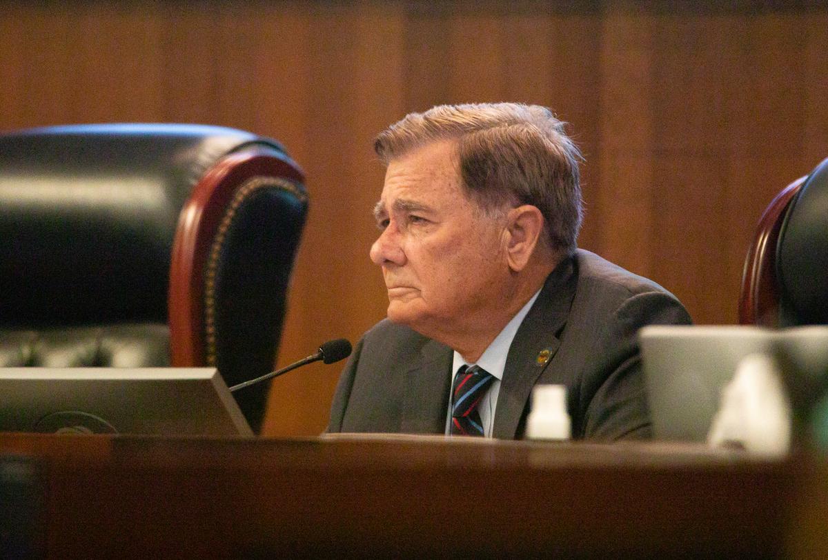 California County Adopts Resolution to Support Abandoned Children of Deported Parents