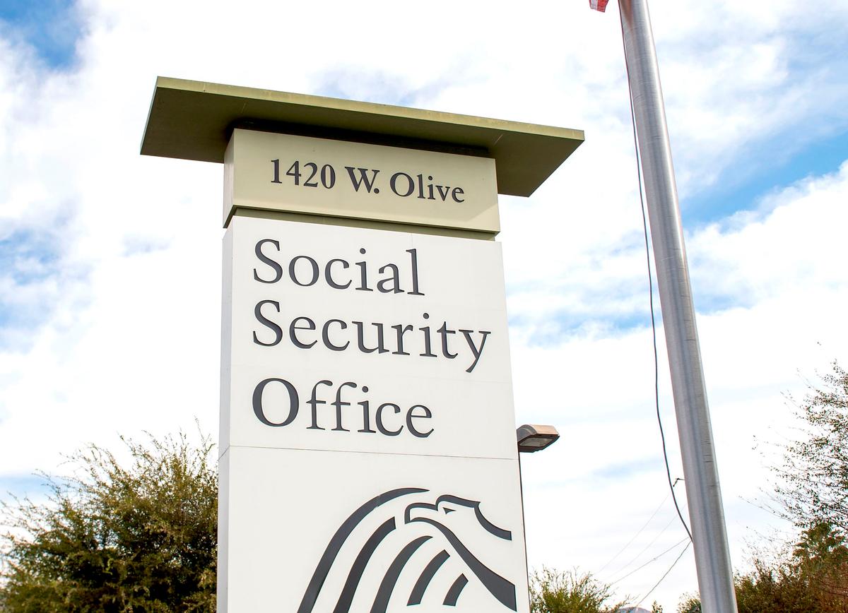 Social Security Says It Will Stop Accepting Bank Changes Over the Phone thumbnail