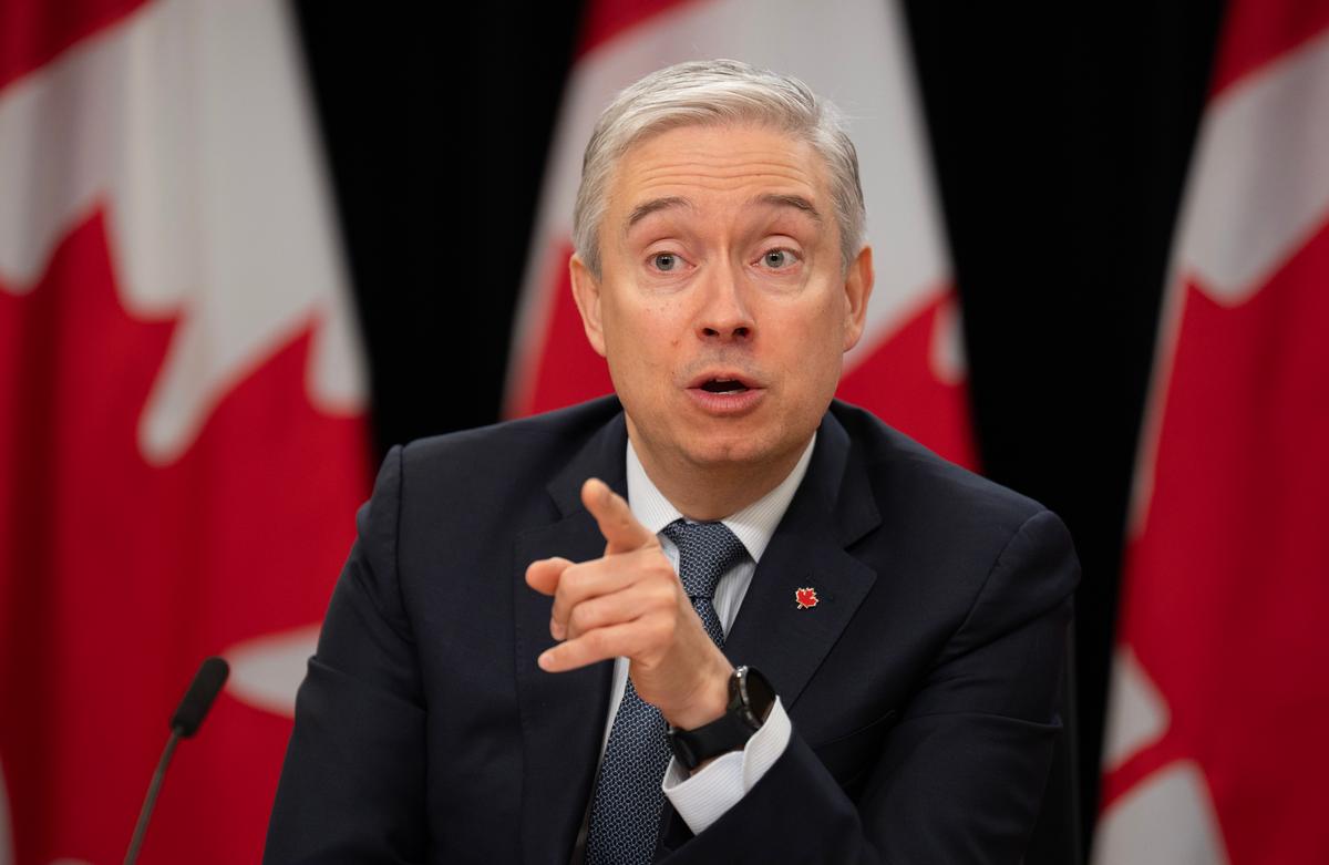 US Tariffs Push Ottawa to Invest More in Canadian Steel, Aluminum Projects