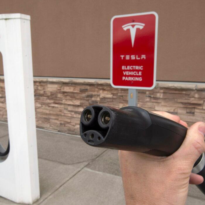 BC Hydro Bans Tesla From Charger Rebate Program as Part of Tariff Fight