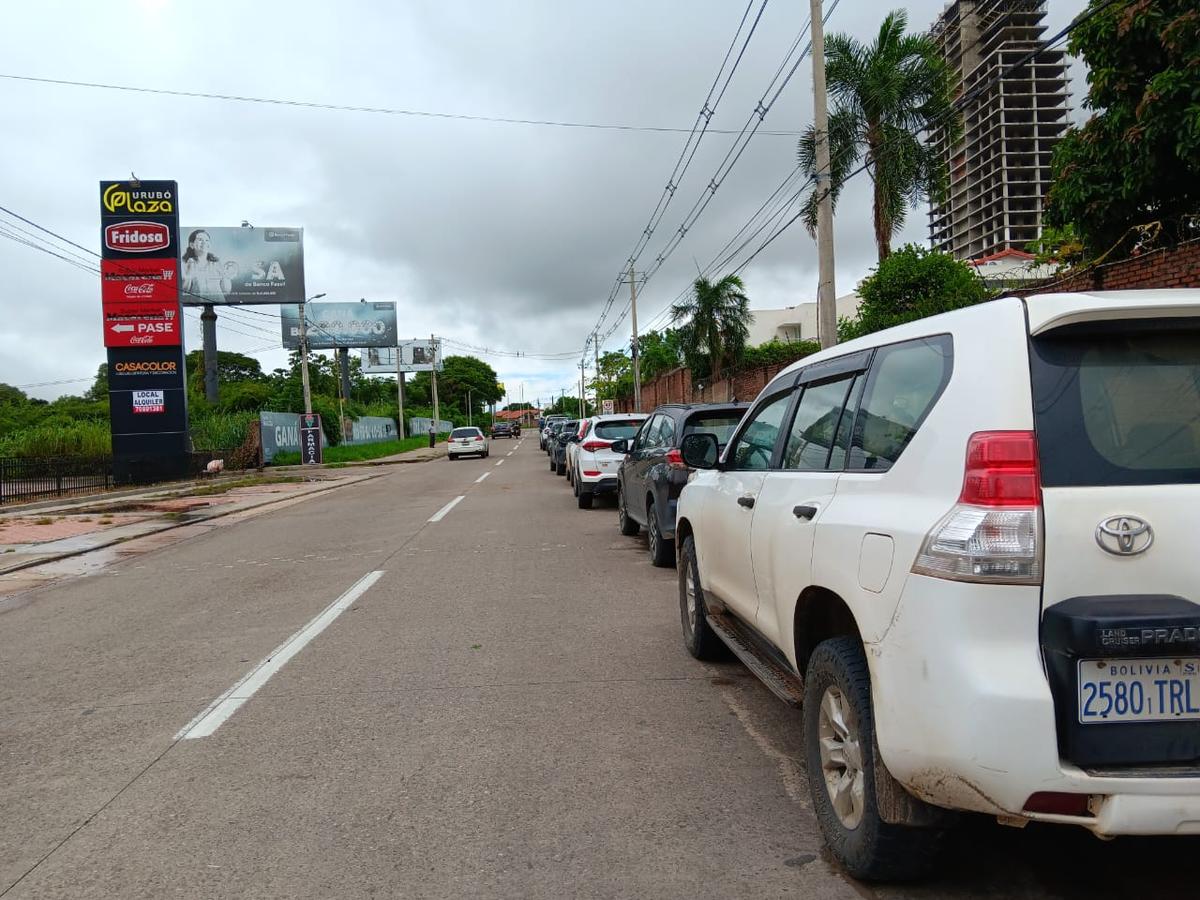 Waiting for Days: Inside Bolivia’s Worsening Fuel Crisis thumbnail