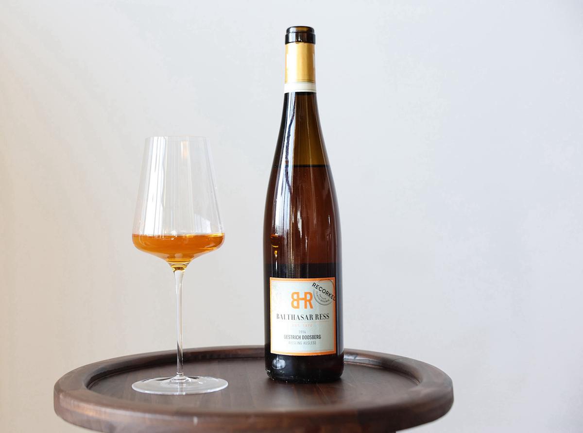 How to Choose Wines to Commemorate Special Occasions, From Picking Wines to Age to Finding Older Vintages