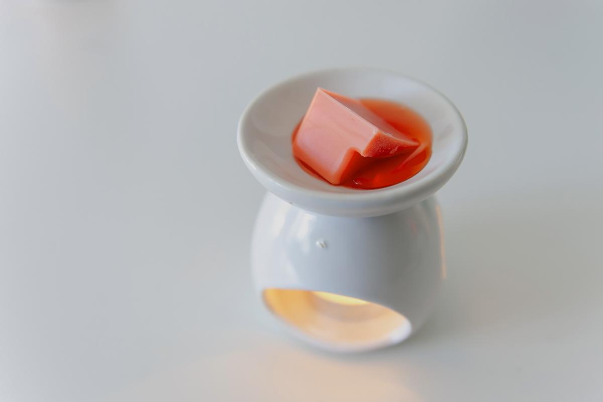 Scented Wax Melts Produce High Number of Air Particles, Source of Air Pollution