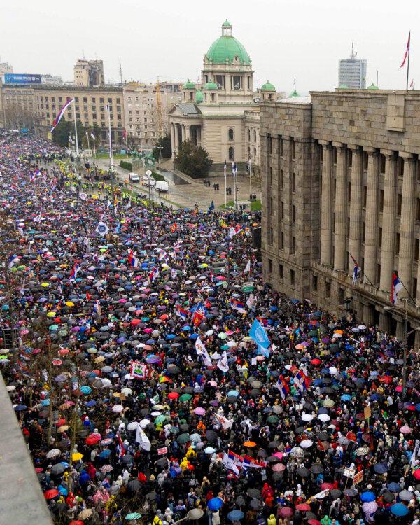 Serbian Government Denies Using Sonic Weapon on Protesters in Belgrade