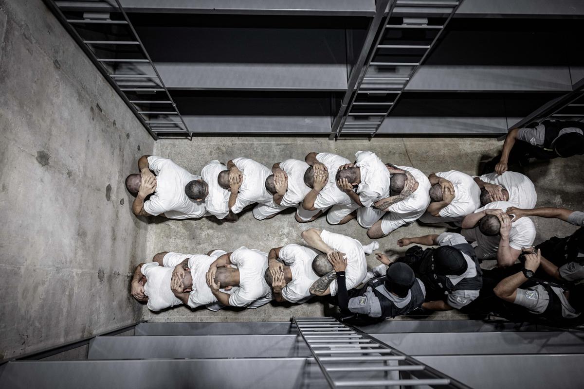 Judge Orders Return of Maryland Man Mistakenly Deported to El Salvador Prison thumbnail