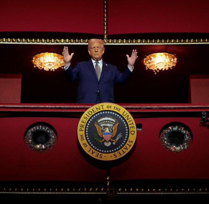 Trump Attends Kennedy Center Board Meeting, Tours the Performing Arts Center