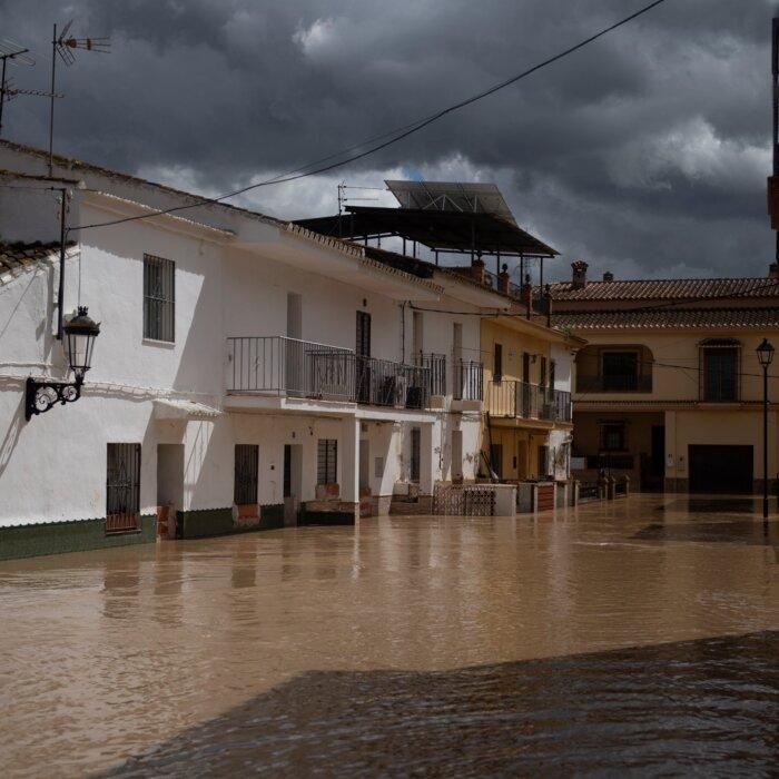 Flash Floods in Southern Spain Prompt Officials to Evacuate Homes. Couple Missing in Rising Waters