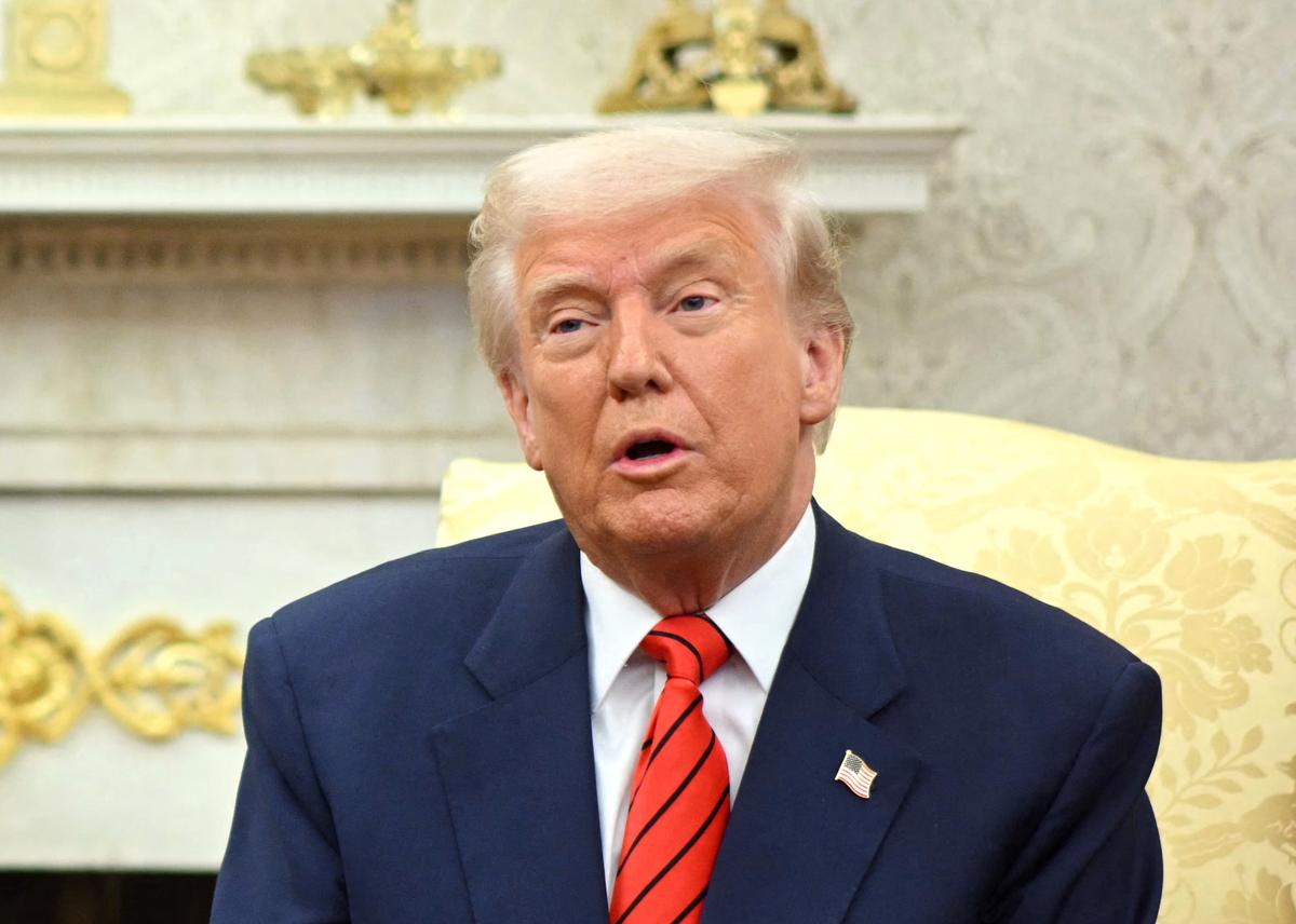 Trump Meets With US Oil and Gas Executives in Closed-Door Meeting thumbnail