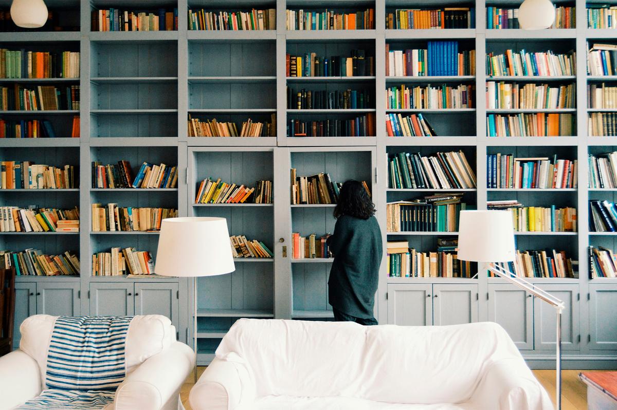 Books All Your Own: The Magic of Home Libraries