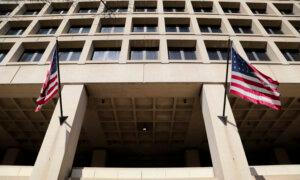FBI Agent Who Accused the Bureau of Bias Charged With Disclosing Classified Info