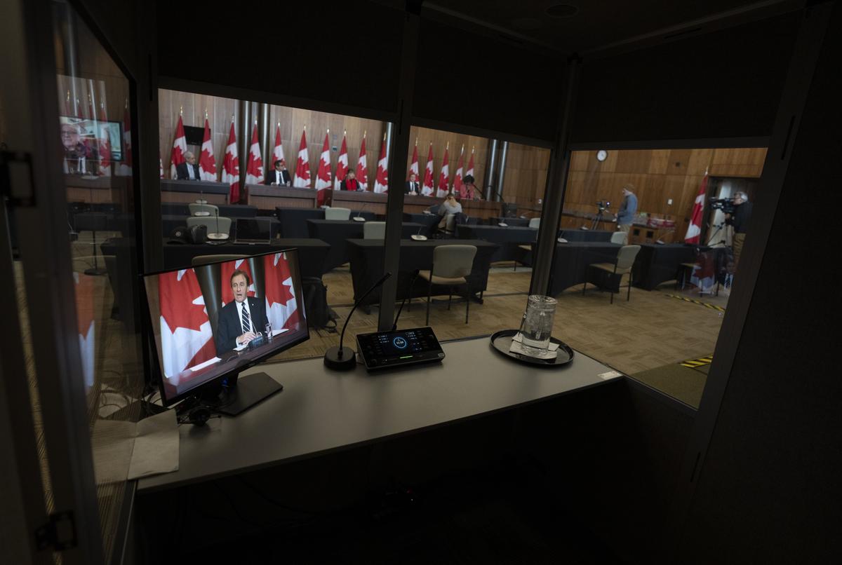 Federal Union Concerned About Planned Cuts to Translation Bureau