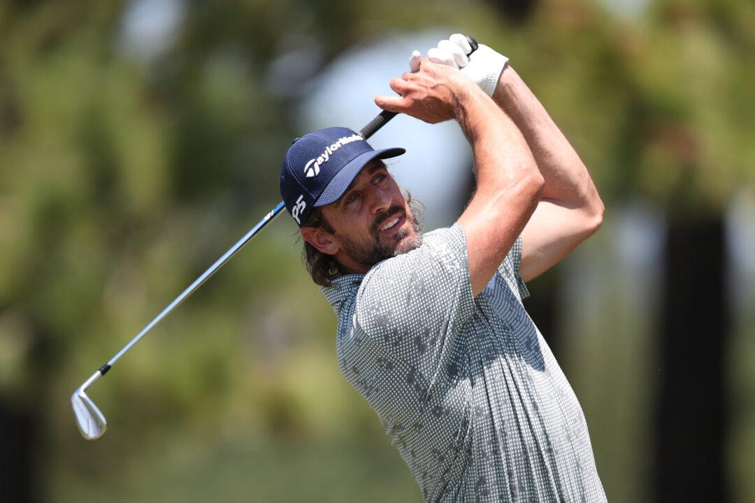 Aaron Rodgers Is One of the Biggest Secret Donors for Aspiring Golfers
