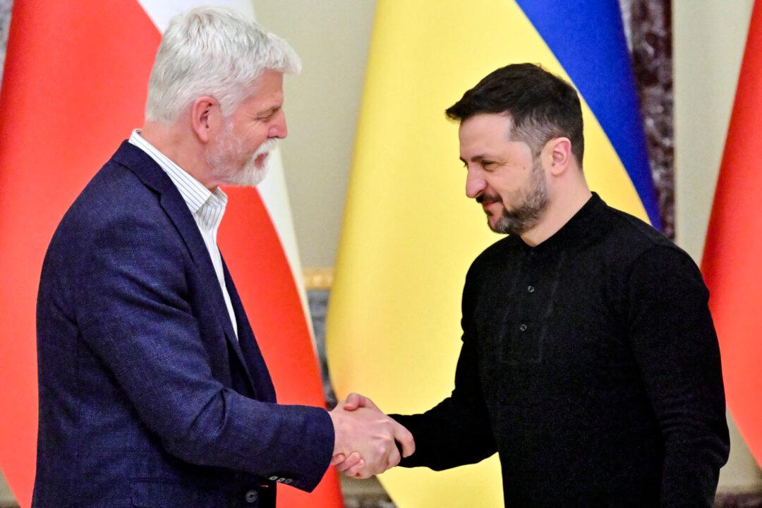 Czech Lawmakers Stand Up to Beijing