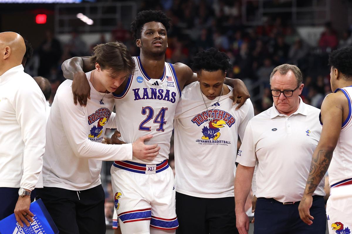 Kansas Forward’s Injury Among Many Impacting NCAA Tournament