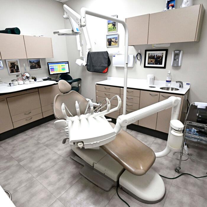 Liberals to Expand Eligibility for Dental Care Program