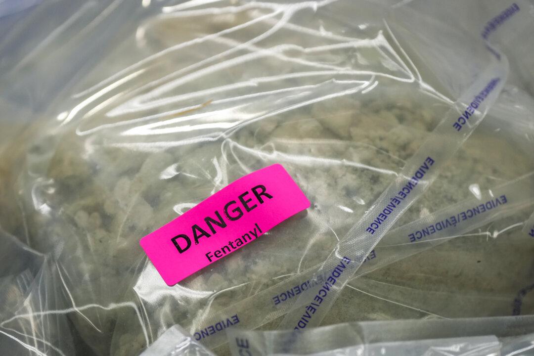 Police Arrest Man for Allegedly Sending Fentanyl From Vancouver to US