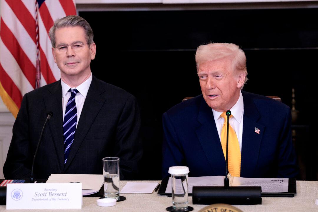 Treasury Secretary Rejects Idea Recession Is Inevitable in Relation to Tariffs