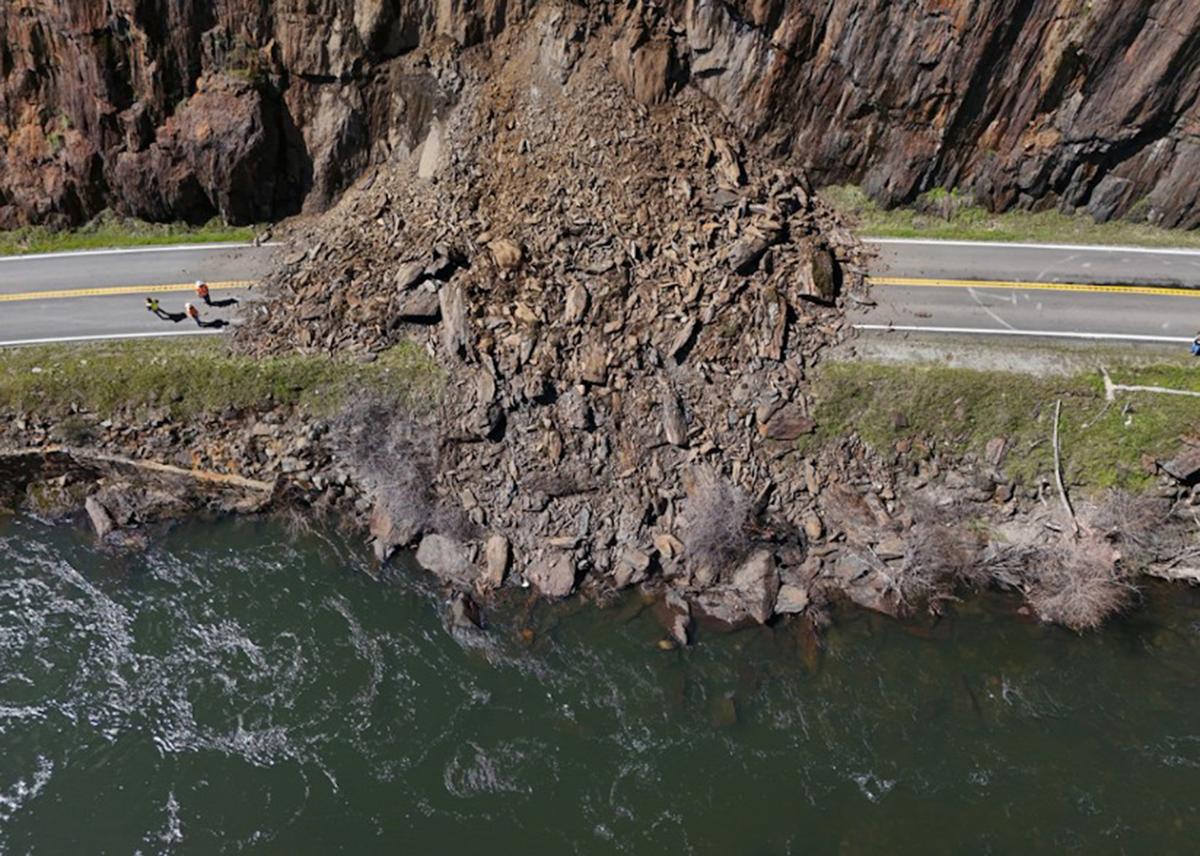 Road to Yosemite That Was Blocked by Huge Rockslide May Reopen This Week, Caltrans Says