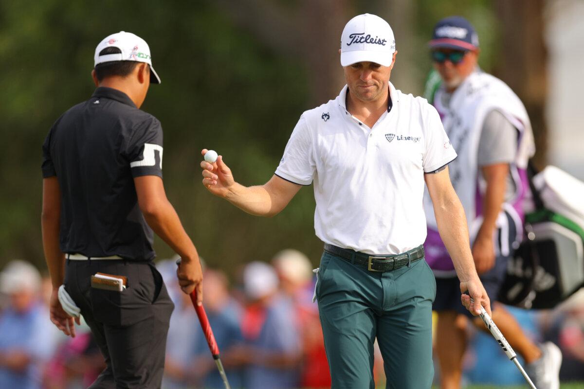 Justin Thomas of the United States reacts to his putt on the 18th green during the final round of the Valspar Championship 2025 at Innisbrook Resort and Golf Club in Palm Harbor, Florida on March 23, 2025. (Douglas P. DeFelice/Getty Images)