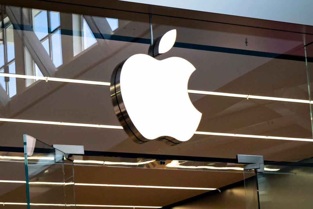 European Commission Fines Apple, Meta Nearly $800 Million Combined for Breaching Rules