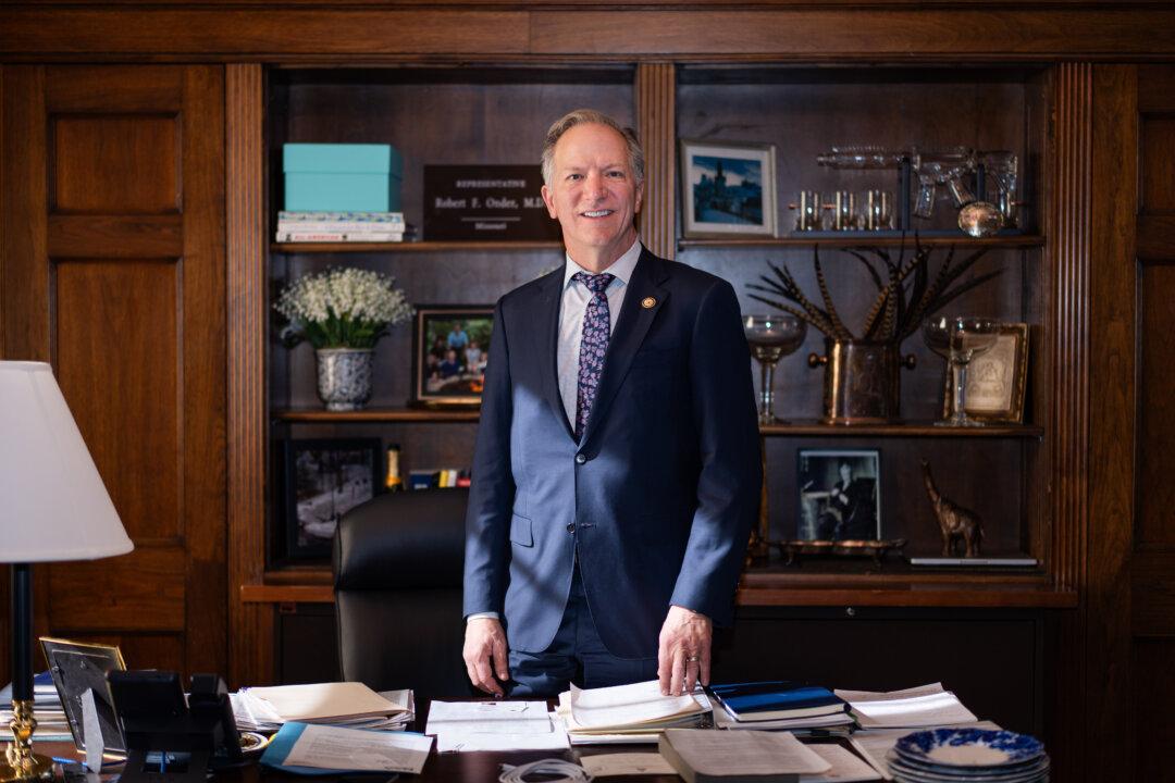 Rep. Bob Onder Brings Unusual Mix of Skills to Congress