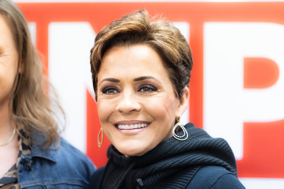 Kari Lake Loses Lawsuit Over Removing Voice of America Board Member