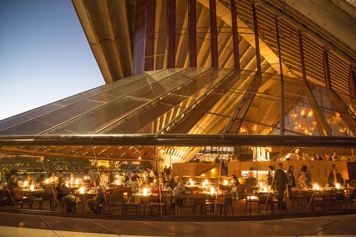 Bennelong is run by renowned Australian chef Peter Gilmore, who highlights local ingredients in his dishes. (Amritpal Singh Mann/CC BY-SA 4.0)