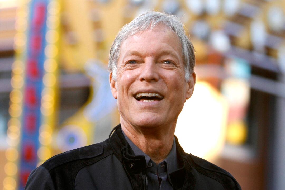 Actor Richard Chamberlain, Star of ‘Thorn Birds’, Dies at 90