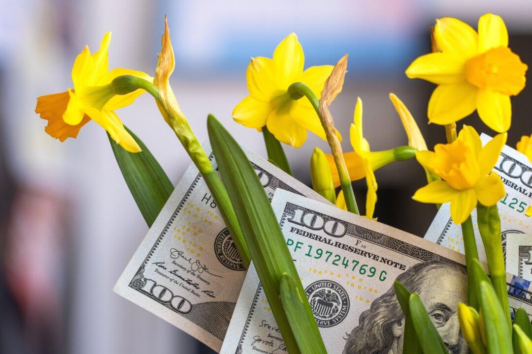 How to Spring Clean Your Finances in 2025