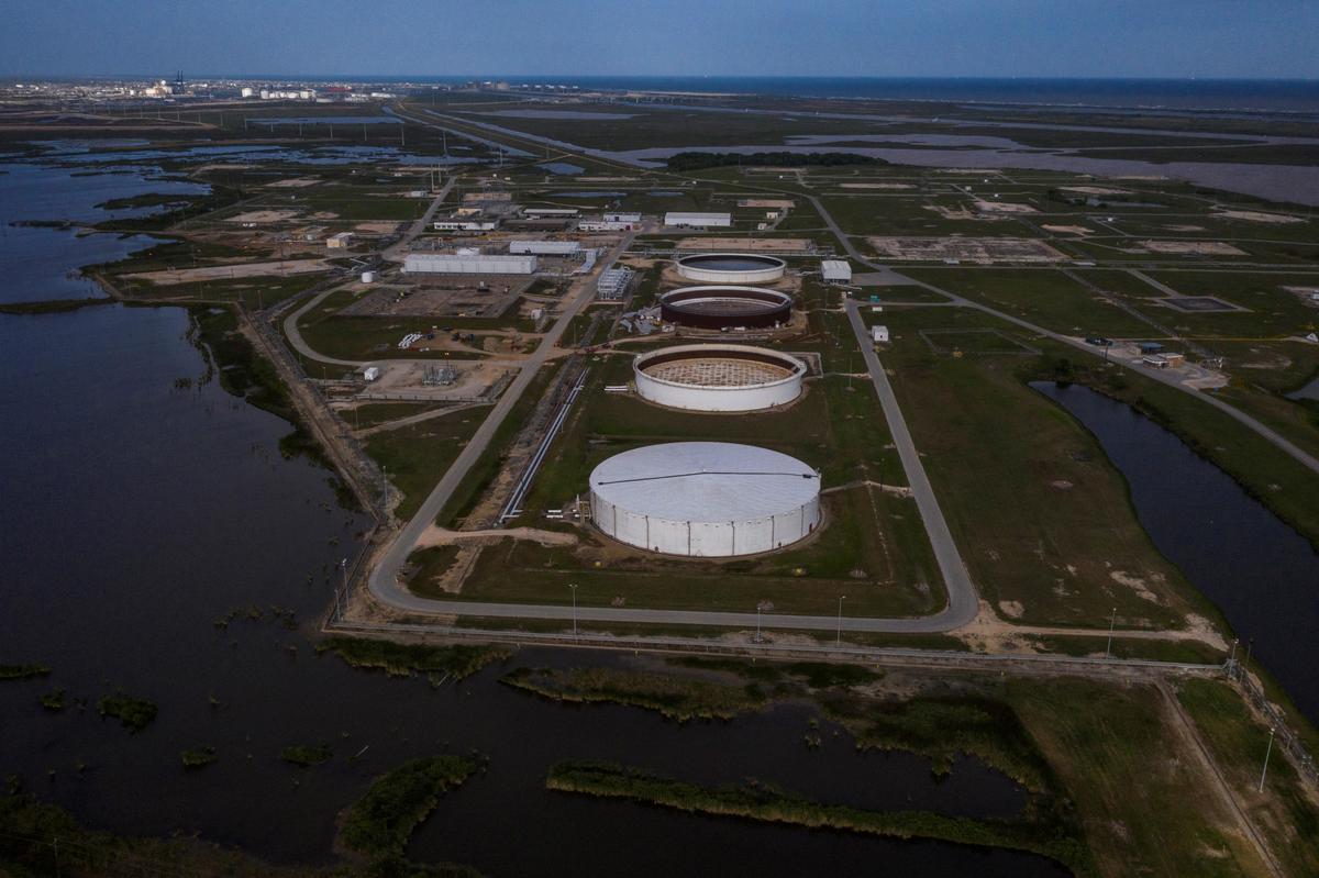 What Oil Prices Reveal About the Economy