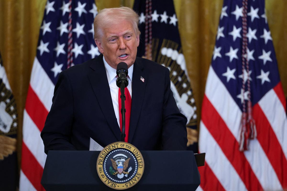 Trump Threatens ‘Large-Scale Tariffs’ if Canada, EU Work Together on Trade Response to US