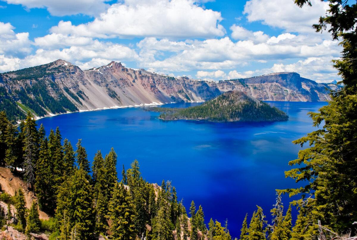 Oregon's Crater Lake is a perfect place to take photographs, with or without people in them. (Dreamstime/TNS)