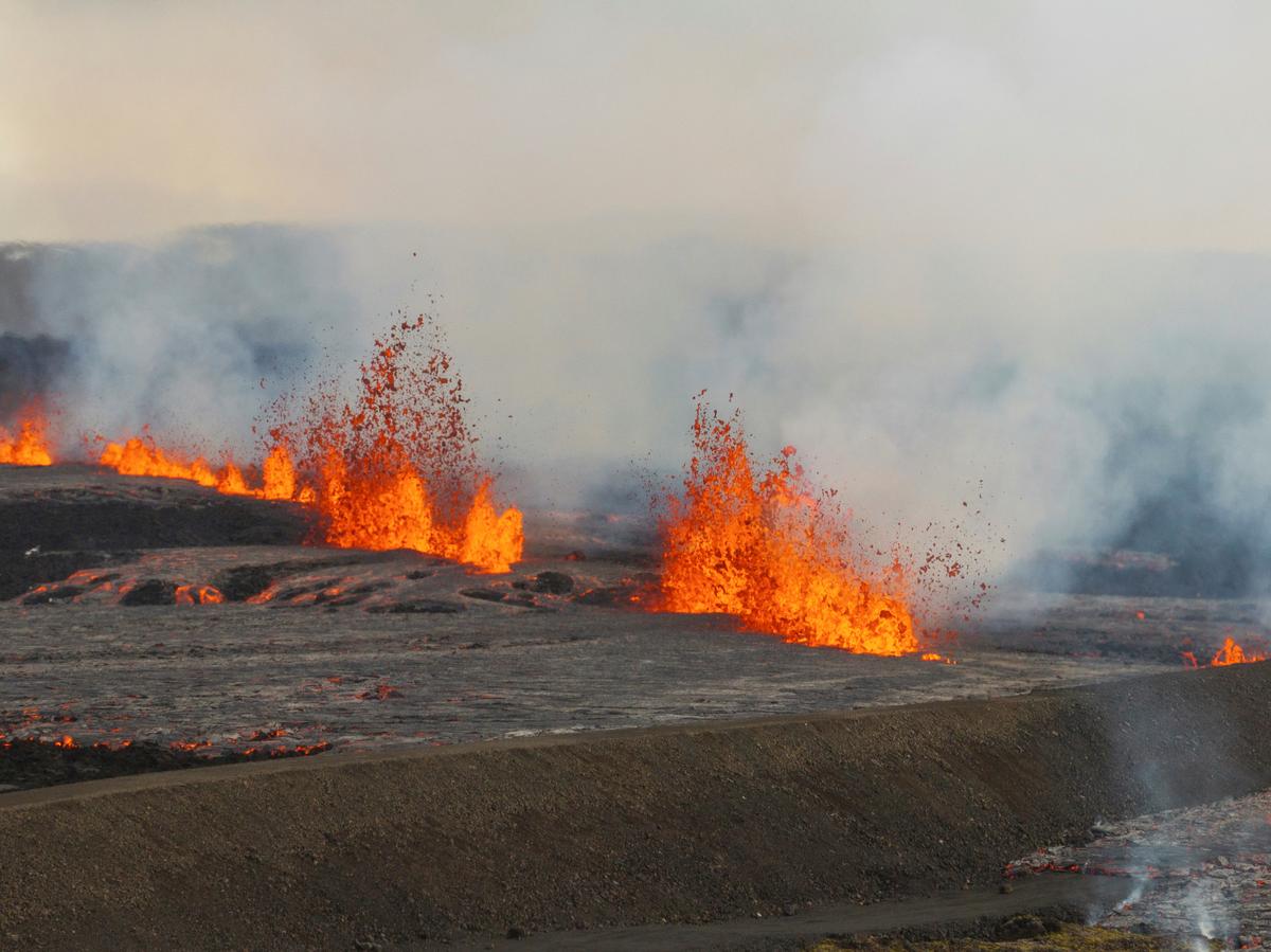 Volcano Erupts in Southwestern Iceland After Nearby Town and Spa Are Evacuated