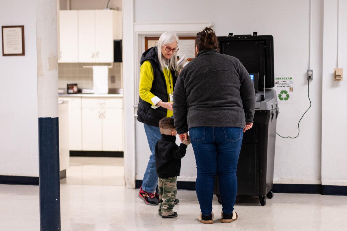 A polling place during the Wisconsin Supreme Court elections in Green Bay, Wis., on April 1, 2025. (Madalina Vasiliu/The Epoch Times)
