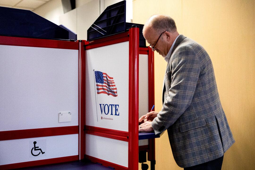 REPLAY: Republican Wisconsin Supreme Court Candidate Brad Schimel Votes in State Election