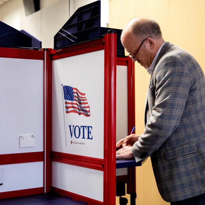 REPLAY: Republican Wisconsin Supreme Court Candidate Brad Schimel Votes in State Election