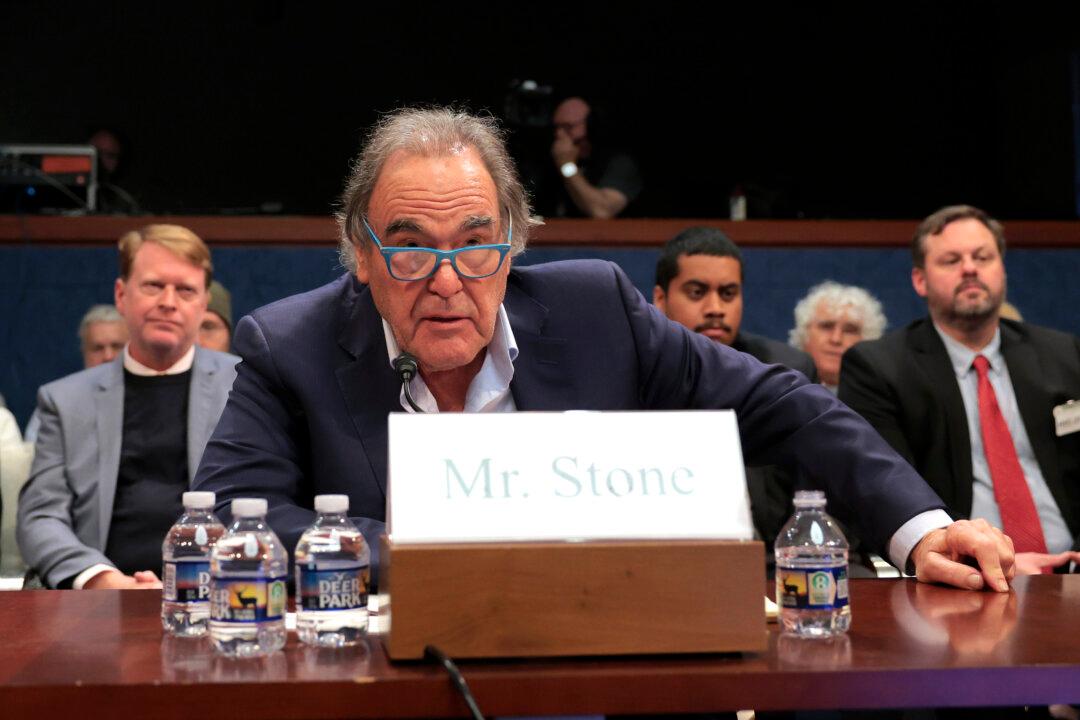 Witnesses Tell House Task Force to Reinvestigate JFK Assassination