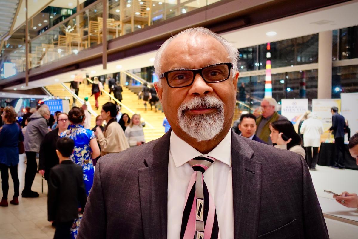 Toronto Audience: Shen Yun Is ‘Out of This World’