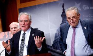 Democrats Face Trumpâs 100 Days