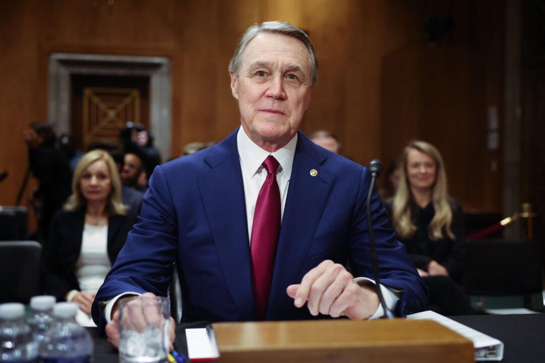 US Ambassador to China Signals US Won’t Capitulate to Beijing on Taiwan Policy
